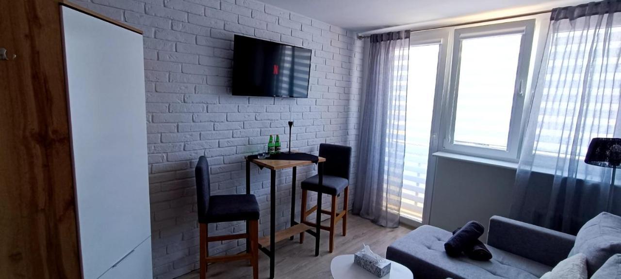 Black Sails Z Parkingiem Apartament *